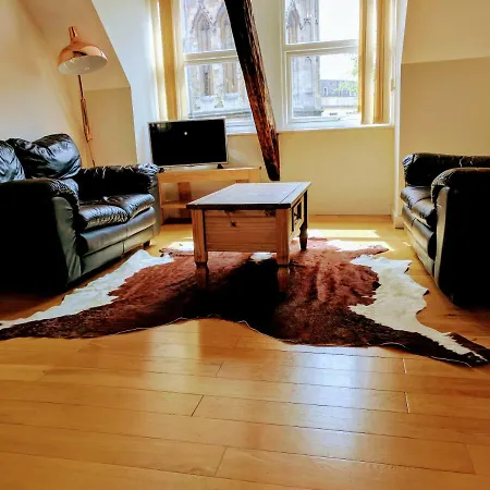 Appartement 17 Crusader House *