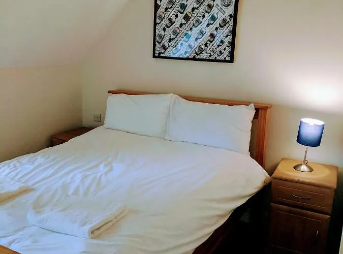 17 Crusader House * Bristol